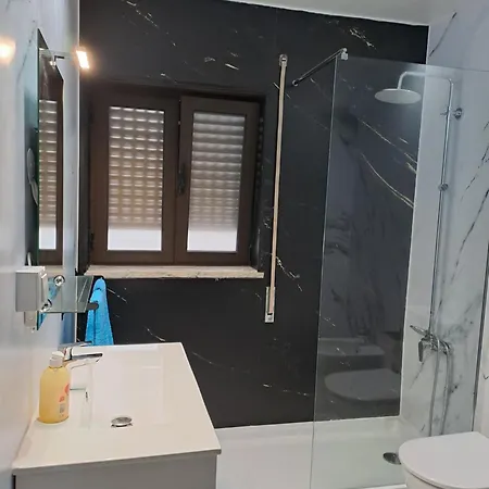 Casa Das Ferias Holiday home Monte Real