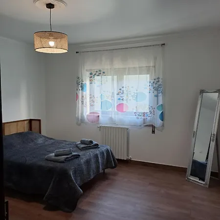 Casa Das Ferias Holiday home Monte Real